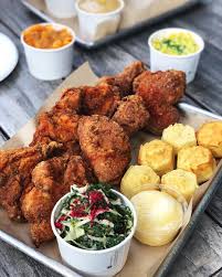 Honey Butter Fried Chicken Chicago Illinois Chicago Food Fried Chicken Food