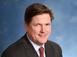 Alex Ely's Instagram, Twitter & Facebook