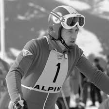 Surnommé kaiser franz ou klammer express, franz klammer est considéré par les spécialistes du ski alpin comme le plus grand descendeur de tous les temps. Ski Alpin Ich Bin Von Beruf Franz Klammer Wintersport Faz