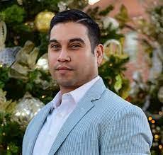 Lance Seals's Instagram, Twitter & Facebook