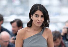 The rest of the main cast includes adil dehbi as sim , randy kerber as randy , ludovic louis as ludo , damian nueva cortes as jude , lada obradovic as katarina , and jowee omicil as jowee. Tahar Rahim Nomme Aux Golden Globes Leila Bekhti Exulte Avec Humour Elle