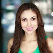 Natalia Romo (@NatitaRomo)