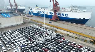 Si tuvieras que elegir entre estas dos marcas de coches chinos: Geely o BYD ¿con cuál te quedarías? La IA despeja tus dudas