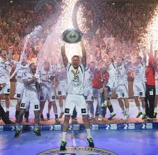 Thw — die abkürzung thw steht für: Handballsaison Abgebrochen Thw Kiel Erster Corona Meister In Deutschland Welt