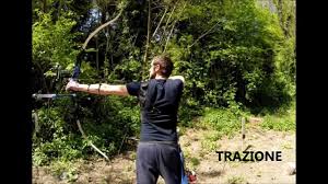 Qualunque sia il tipo di arco che si vuole utilizzare, occorre trovare il giusto compromesso tra velocità e stabilità. Tiro Con L Arco Fasi Del Tiro Youtube