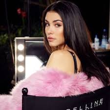 Guys i'm releasing my favorite song i've ever made soon. Victoria S Secret Engel Adriana Lima Im Interview Gala De