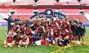 Чемпионат англии по футболу на куличках : Arsenal Zavoeval Kubok Anglii Po Futbolu