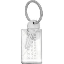 Maison margiela's tote collection grows with the addition of a transparent shopping bag as one of its latest releases. Maison Margiela Transparent Blocked Key Keyring Maison Margiela