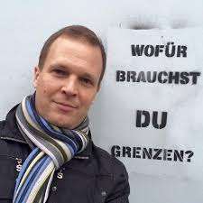 An der heutigen Generalversammlung wechselte der Präsidenten-Pin: Concetta  Critelli übernimmt das Präsidium von Roland Manser für das Vereinsjahr  2020/21.