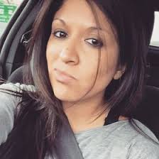 Dara Flores (daraflo11)