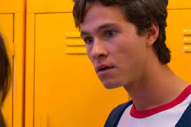 When a hacker begins releasing students' secrets to the entire high school, the socially isolated but observant sofía works to uncover his/her identity. Quem Morre Em Control Z Apos Todos Os Ataques Universo Estendido