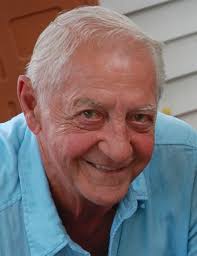 Robert Kemble's Instagram, Twitter & Facebook