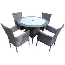 Find stockbilleder af small round table wooden chairs vertical i hd og millionvis af andre royaltyfri stockbilleder, illustrationer og vektorer i shutterstocks samling. Cambridge 4 Rattan Garden Chairs And Small Round Table Set In Black And Vanilla Set Cam 006