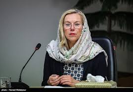 Haar diplomatieke ervaring zal haar nog van pas komen. Felle Aanval Op Ministers Sigrid Kaag En Stef Blok Vanwege Geld Dat In De Handen Van Pflp Terroristen Terechtkwam Indignatie
