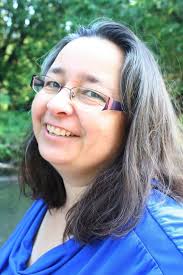 Ana Duff's Instagram, Twitter & Facebook