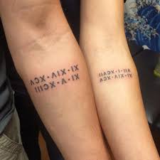 Weitere ideen zu geschwister tattoos, tätowierungen, tattoos. 100 Susse Bruder Schwester Tattoos Promi Tattoos