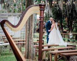 Wedding At Knotted Roots On The Lake In Land O Lake Florida Photo Harp Weddings Tampa Bay S Wedding Photography Tampa Wedding Tampa Wedding Ceremony Music