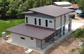 Pisang ulin enak di goreng : 51 Desain Atap Ideas In 2021 Modern Bungalow House Design Affordable House Design Modern Bungalow House