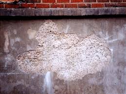 It looks like water was sitting there, absorbing into the block, freezing and cause the spall? Interfire A Site Dedicated To Improving Fire Investigation Worldwide