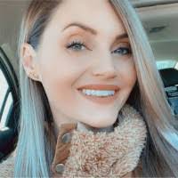 Amy Webre's Instagram, Twitter & Facebook