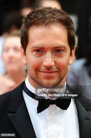 Ian Macfadyen's Instagram, Twitter & Facebook