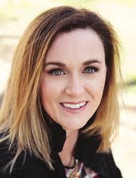 Darlene Lanham's Instagram, Twitter & Facebook