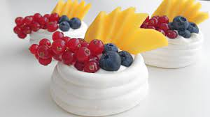 Kami berkongsi resepi yang mudah dan terbaik. Mini Pavlova Recipe Resepi Pavlova Mini Youtube