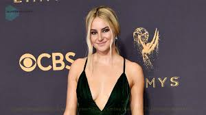 She began her career at the age of ten, acting in various commercials and small parts on television. Shailene Woodley S Net Worth 2020 Movies Dating Boyfriend