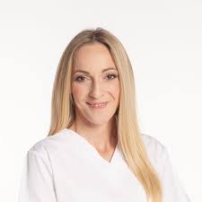 Dr Mesterné Tóth Bernadett