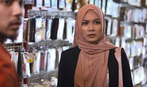 Biarkan aku menangis mencari cinta yg abadi kau pergi menghadap illahi. Drama Tiada Arah Jodoh Kita 2018