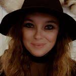 Savannah Bissette's Instagram, Twitter & Facebook