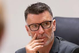 Surprise exit tilts political scales at city hall