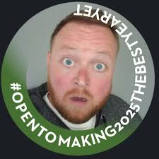 Amy Blystone's Instagram, Twitter & Facebook