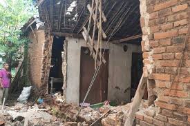 Gempa bumi berkekuatan magnitudo (m) 6,7 terjadi di kabupaten malang, jawa timur. Update Gempa Malang 6 Orang Meninggal 1 Luka Berat Halaman All Kompas Com