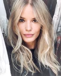 You could also try on an ashy base and then apply a darker shade at the top. Pin On Hair