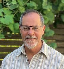 Jeff Caton's Instagram, Twitter & Facebook