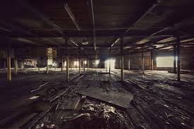 Just An Empty Warehouse I Like The Industrial Feel And Exposed Beams Etc Abandoned Warehouse Abandoned Abandoned Places