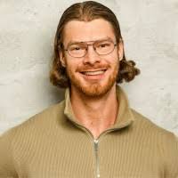 400+ "Stormer" profiles