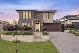 15 Mizen Place Holland Park West Qld 4121 Image 0 Holland Park House Styles Property For Sale