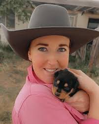 Jacinta Lynch (@cinta_fay) • Instagram photos and videos