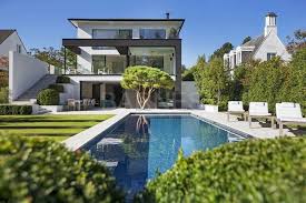 Villa Contemporaine Signee Marc Corbiau Avec Piscine Exterieure Ventes Immobilieres De Prestige Rhode S Villa Contemporaine Piscine Exterieure Acheter Maison