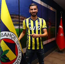Fenerbahçe, 24 yaşındaki santrforla 3+1 yıllık sözleşme imzaladı. Transfer News Live On Twitter Deal Done Fenerbahce Have Signed Kemal Ademi From Basel On A Permanent Deal Source Fenerbahce Deadlineday