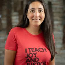 Autumn Rivera's Instagram, Twitter & Facebook