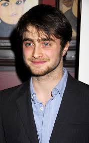 Daniel Radcliffe será Allen Ginsberg. Una vez finalizada la saga de Harry Potter, parece que Daniel Radcliffe ha cogido carrerilla a la hora de hacer nuevos ... - daniel-radcliffe-sera-allen-ginsberg-L-IdsB1M