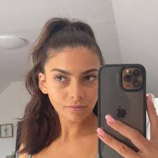 Makeup with Alisha Veliu