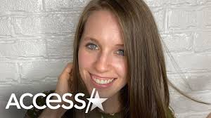 Her first major tv appearance was with her family of 21 members (her parents and 19 siblings) on the 'tlc' reality show '19 kids and counting'. Jill Duggar Never Expected Family Rift To Get To This Point Youtube