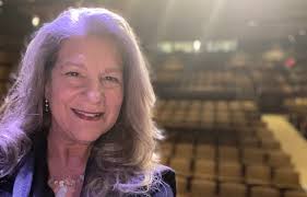 Check Out Ronda Spinak's Story