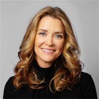 Amy Cairns's Instagram, Twitter & Facebook