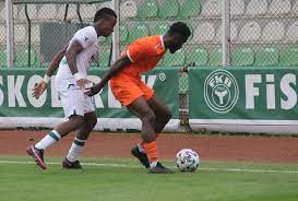 Plus de 60 championnats du monde entier. Tff 1 Lig Giresunspor 2 Adanaspor 0 Ilk Yari Giresun Haberleri