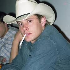 For those fans who follow jensen ackles, it probably comes as no surprise that the supernatural star is a huge sports fan due to all his hobbies. Young Jensen Tumblr Posts Tumbral Com